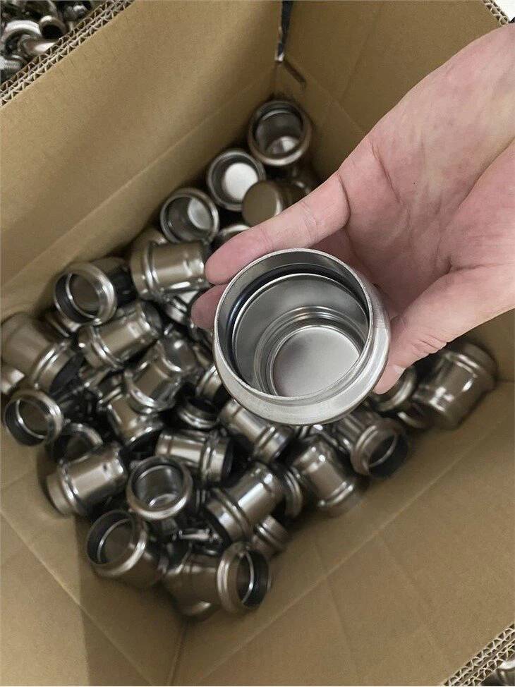 Rozsdamentes acél préskupak